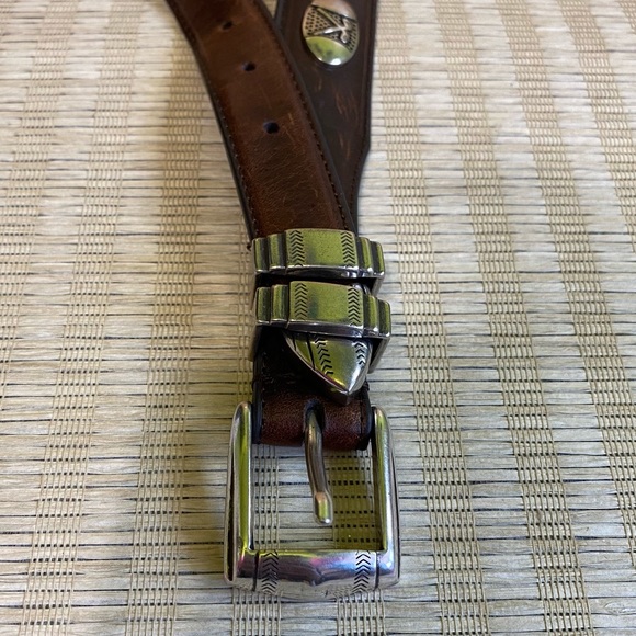 Danbury Brown Leather Golf Belt Taper Top Grain - 38 - Picture 4 of 9